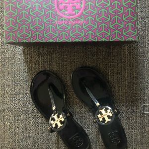 Tory Burch Mini Miller Jelly Thong Sandal- Black